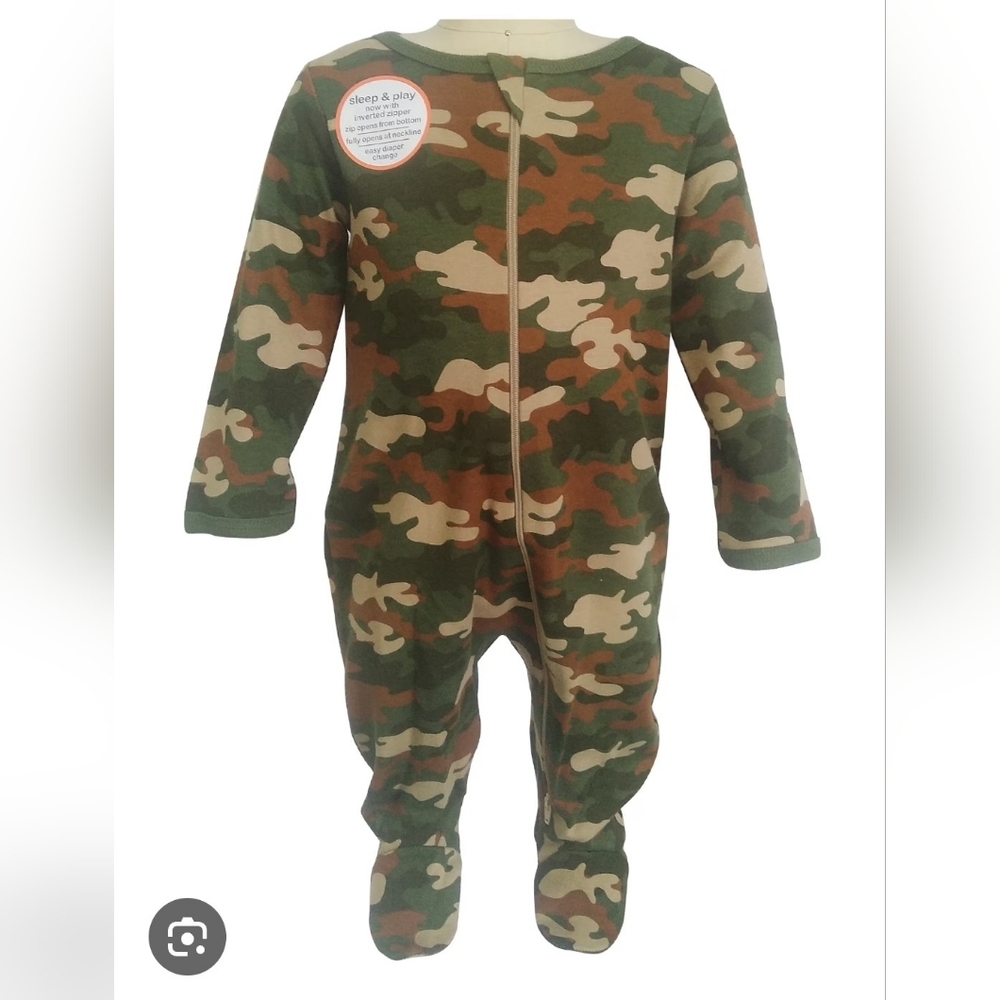 Wonder Nation Green and Brown Camouflage Kids Footie